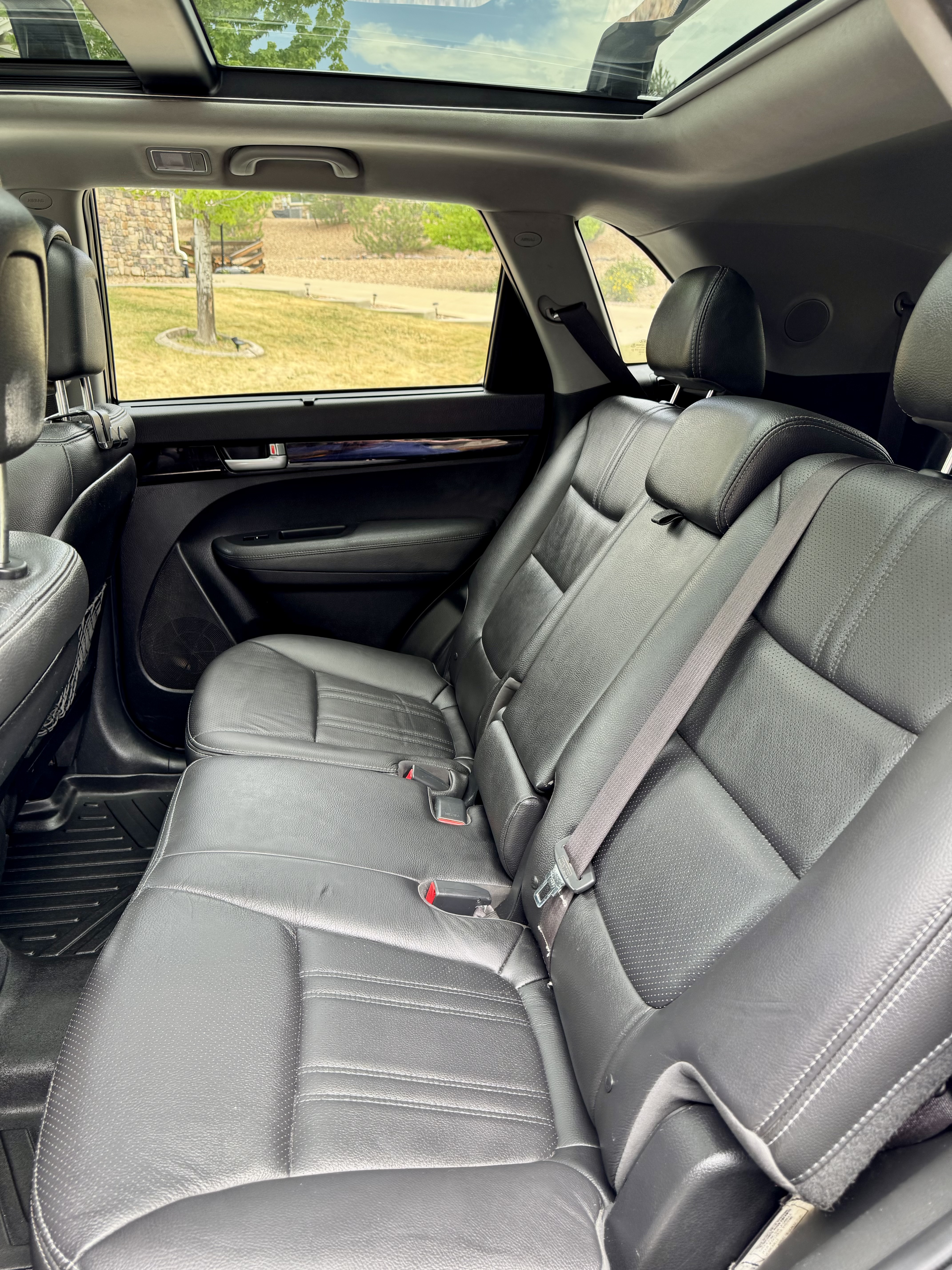 Used 2014 Kia Sorento EX w/ EX V6 Touring Package AWD/4WD image 21