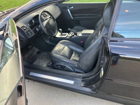 Used 2011 Volvo C70 T5 image 11