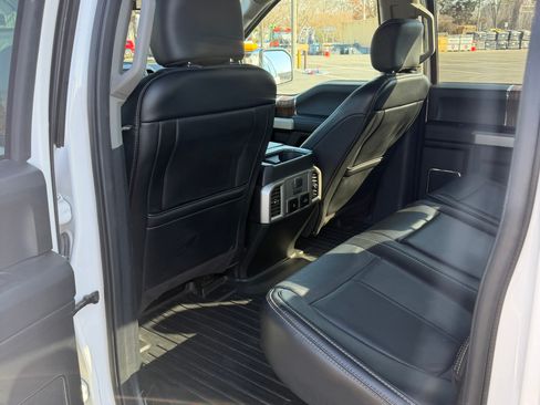 Used 2019 Ford F150 Lariat w/ Equipment Group 502A Luxury image 12