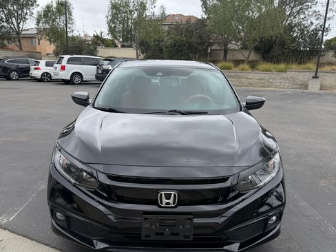 Used 2019 Honda Civic Sport image 14