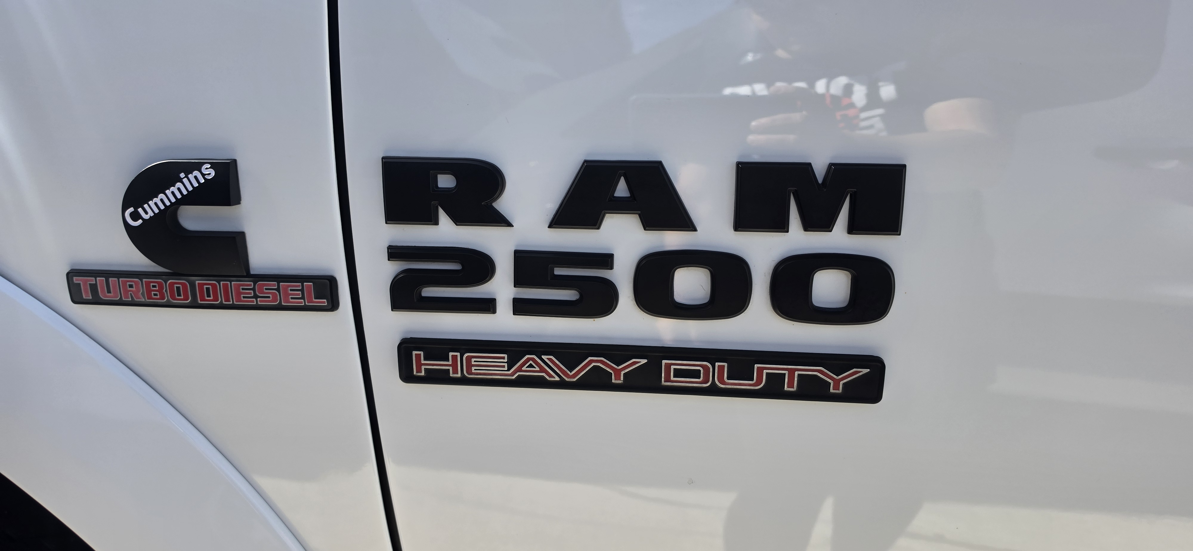 Used 2017 RAM 2500 SLT AWD/4WD image 9