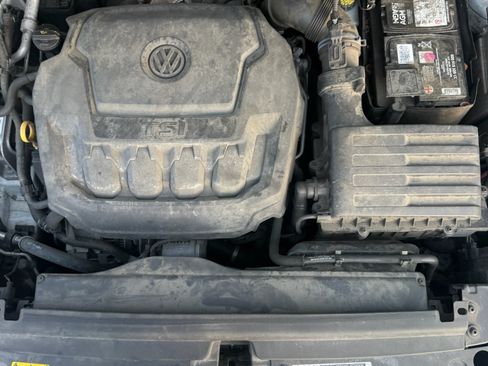 Used 2018 Volkswagen Tiguan S FWD image 13