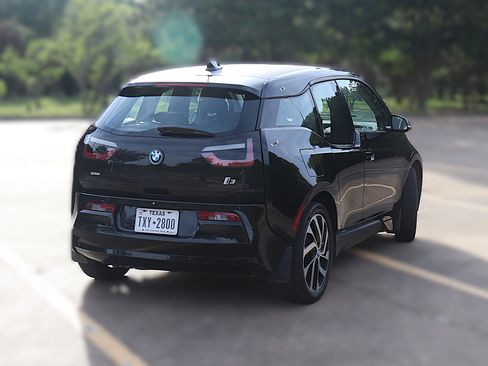 Used 2016 BMW i3 w/ Range Extender RWD image 4