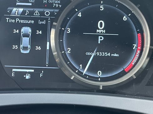 Used 2015 Lexus IS 250 w/ F-Sport Package RWD image 15