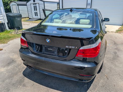 Used 2009 BMW 535i xDrive Sedan AWD/4WD image 11