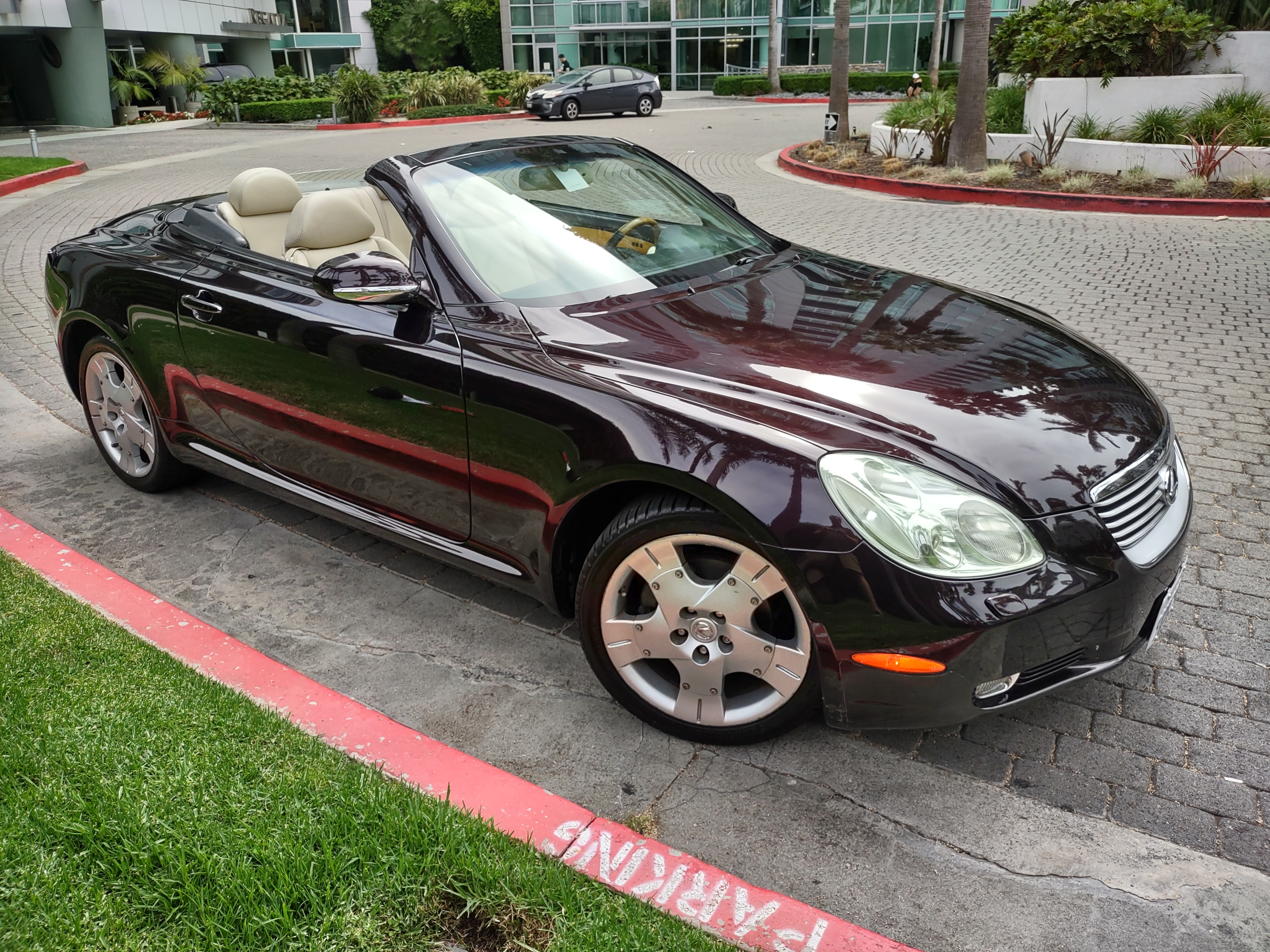 Used 2002 Lexus SC 430 Convertible RWD image 9