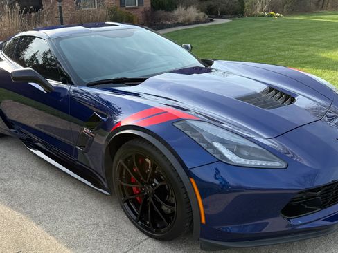 Used 2019 Chevrolet Corvette Grand Sport image 10