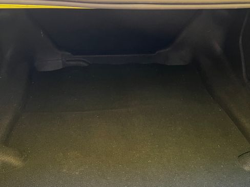 Used 2019 Chevrolet Camaro LT w/ RS Package image 17