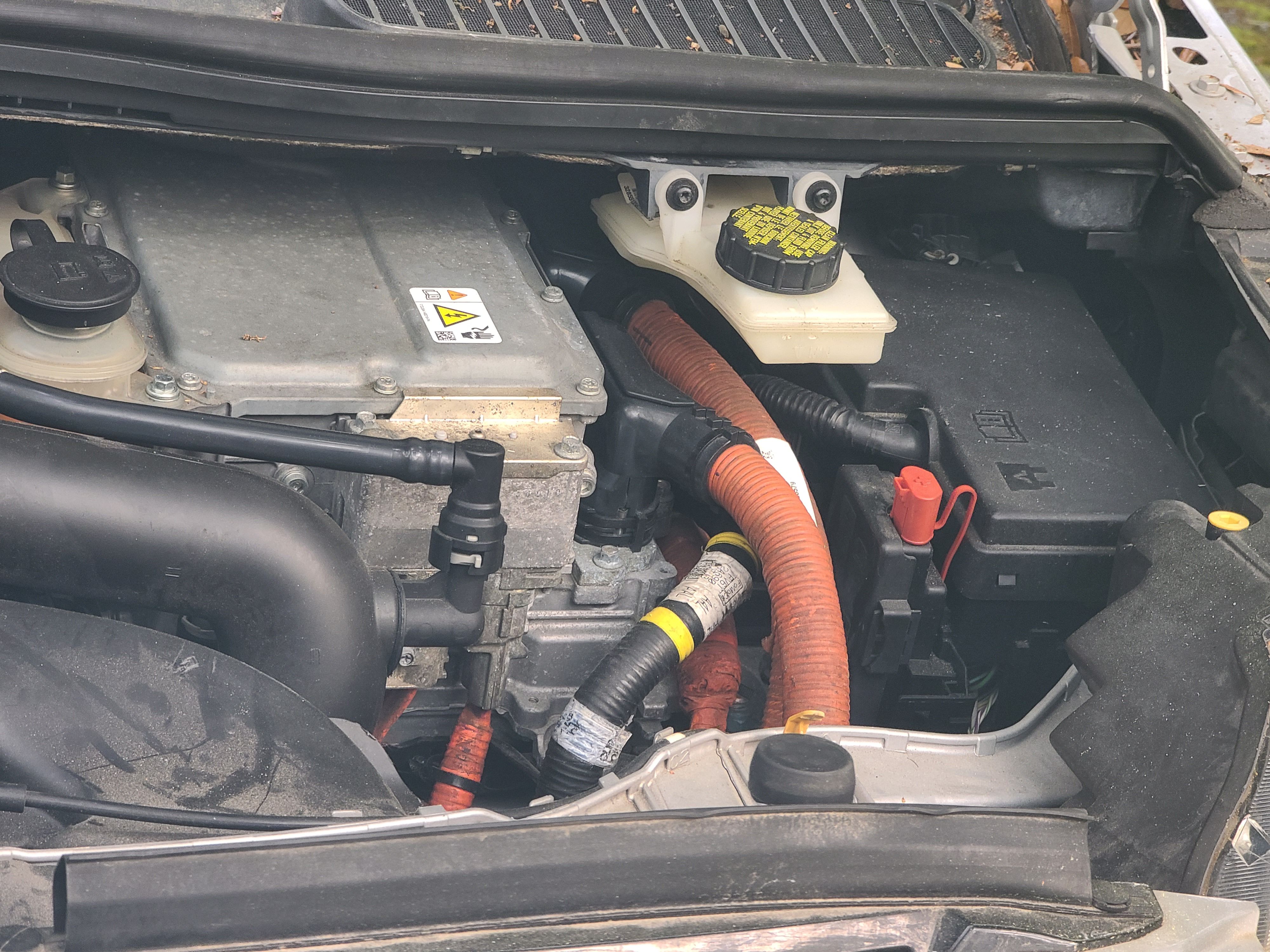 Used 2015 Ford C-MAX SE FWD image 11