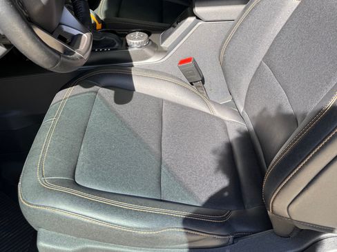 Used 2023 Ford Bronco Badlands image 15