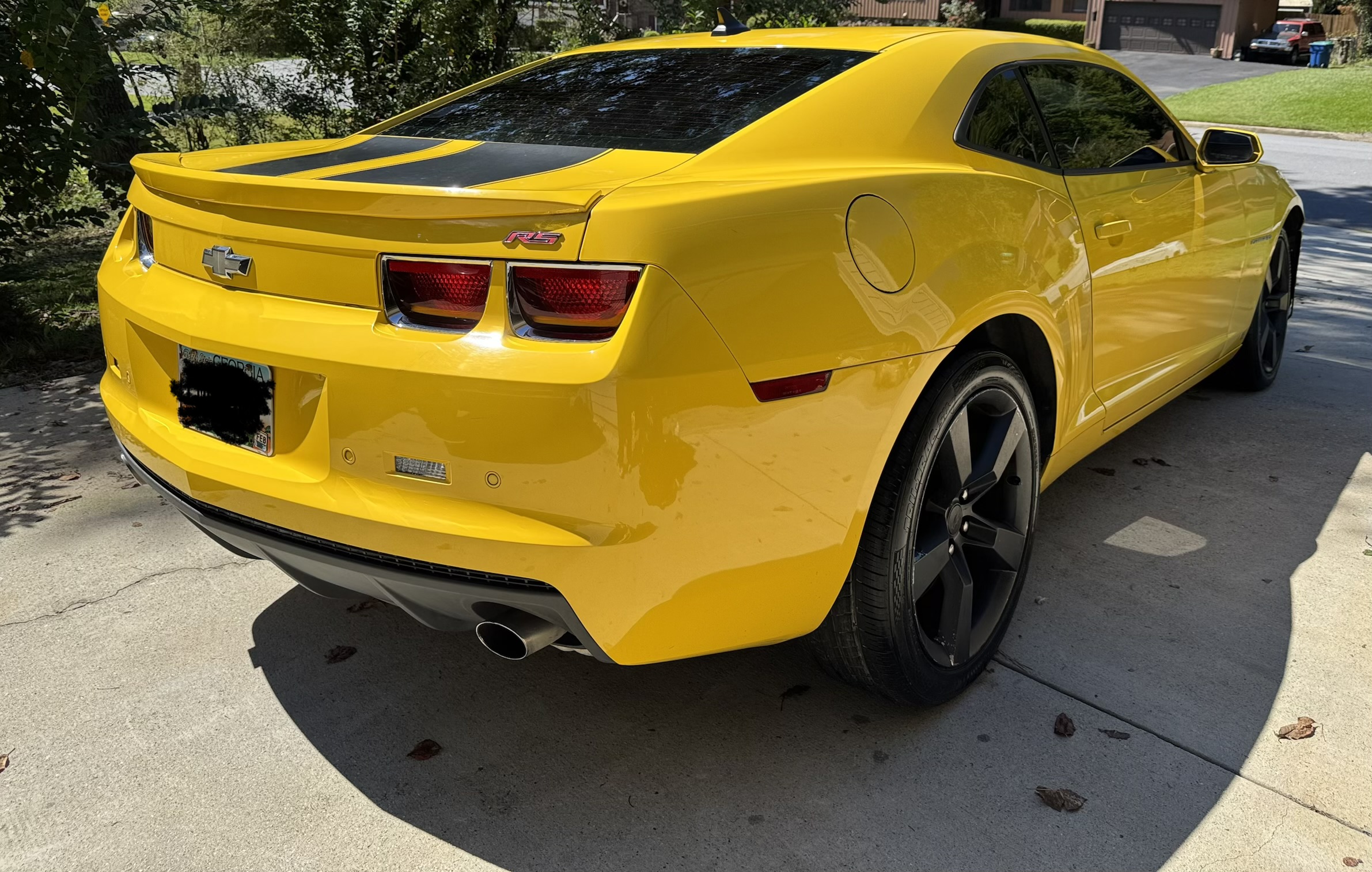 Used 2010 Chevrolet Camaro LT w/ RS Package RWD image 8