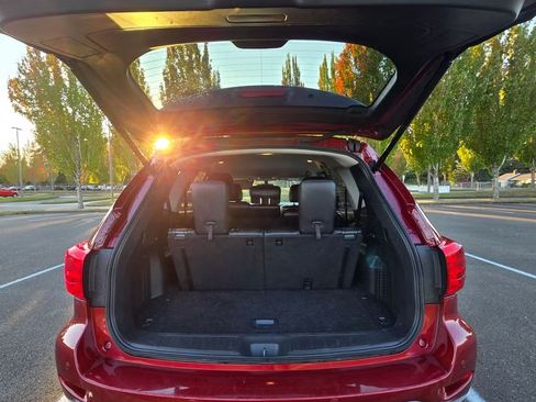 Used 2017 Nissan Pathfinder SL image 6