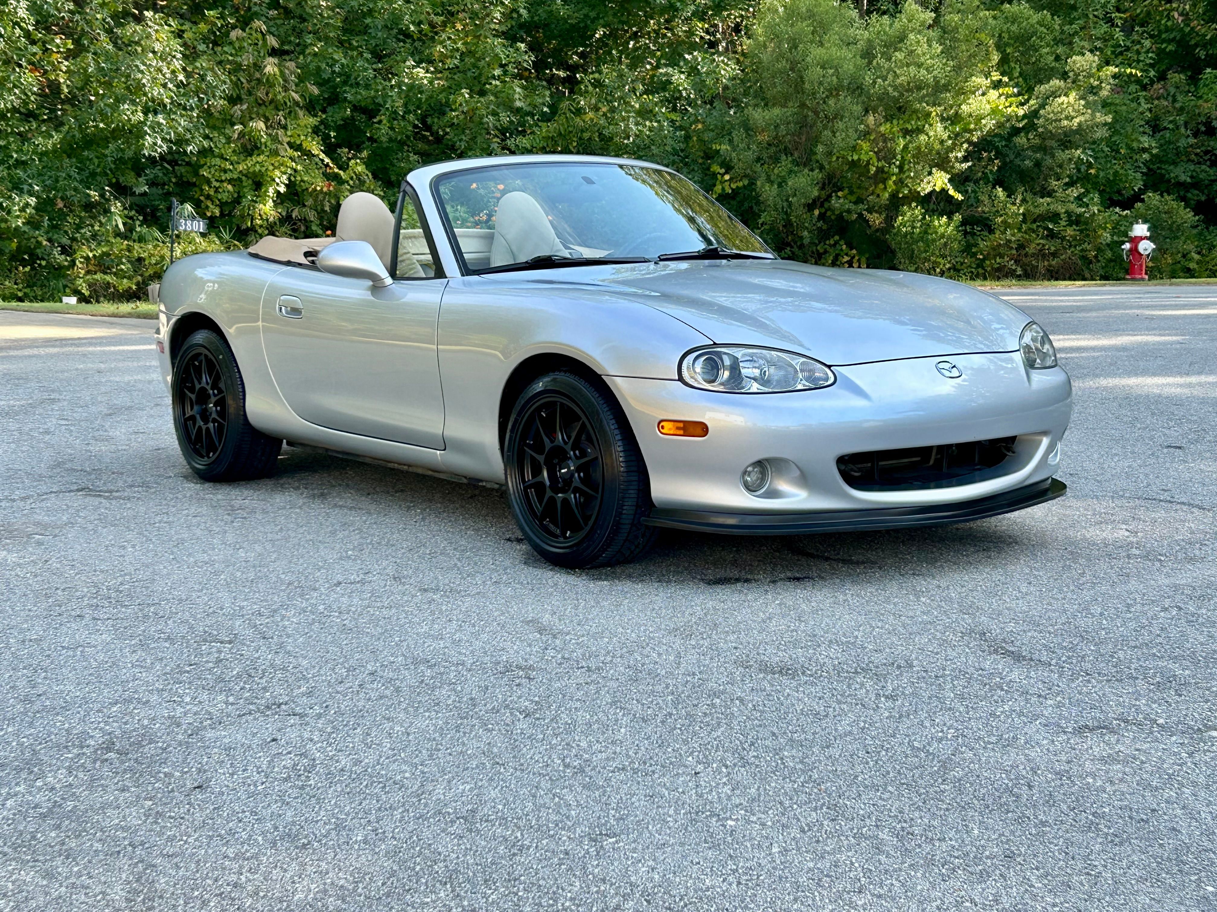 Used 2001 MAZDA MX-5 Miata LS RWD image 25