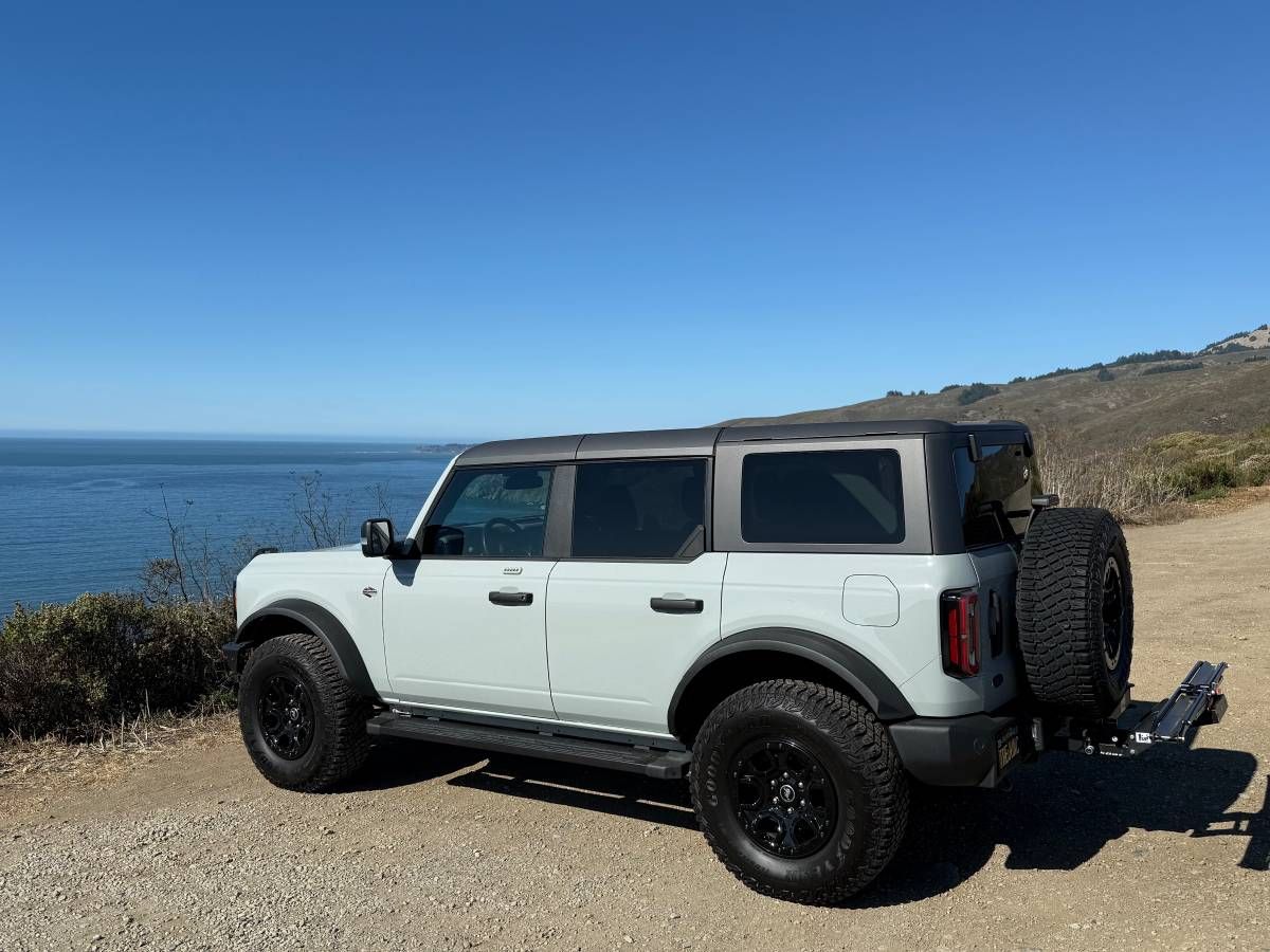 Used 2022 Ford Bronco Wildtrak AWD/4WD image 1