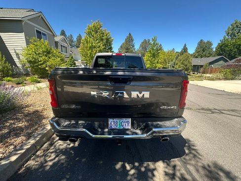 Used 2026 RAM 1500 Big Horn AWD/4WD image 8