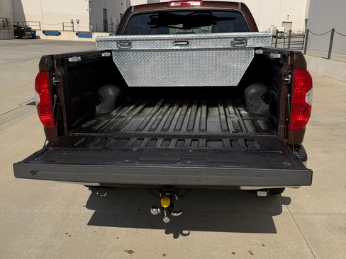 Used 2015 Toyota Tundra Limited RWD image 13