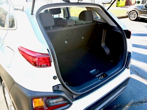 Used 2020 Hyundai Kona SEL image 11