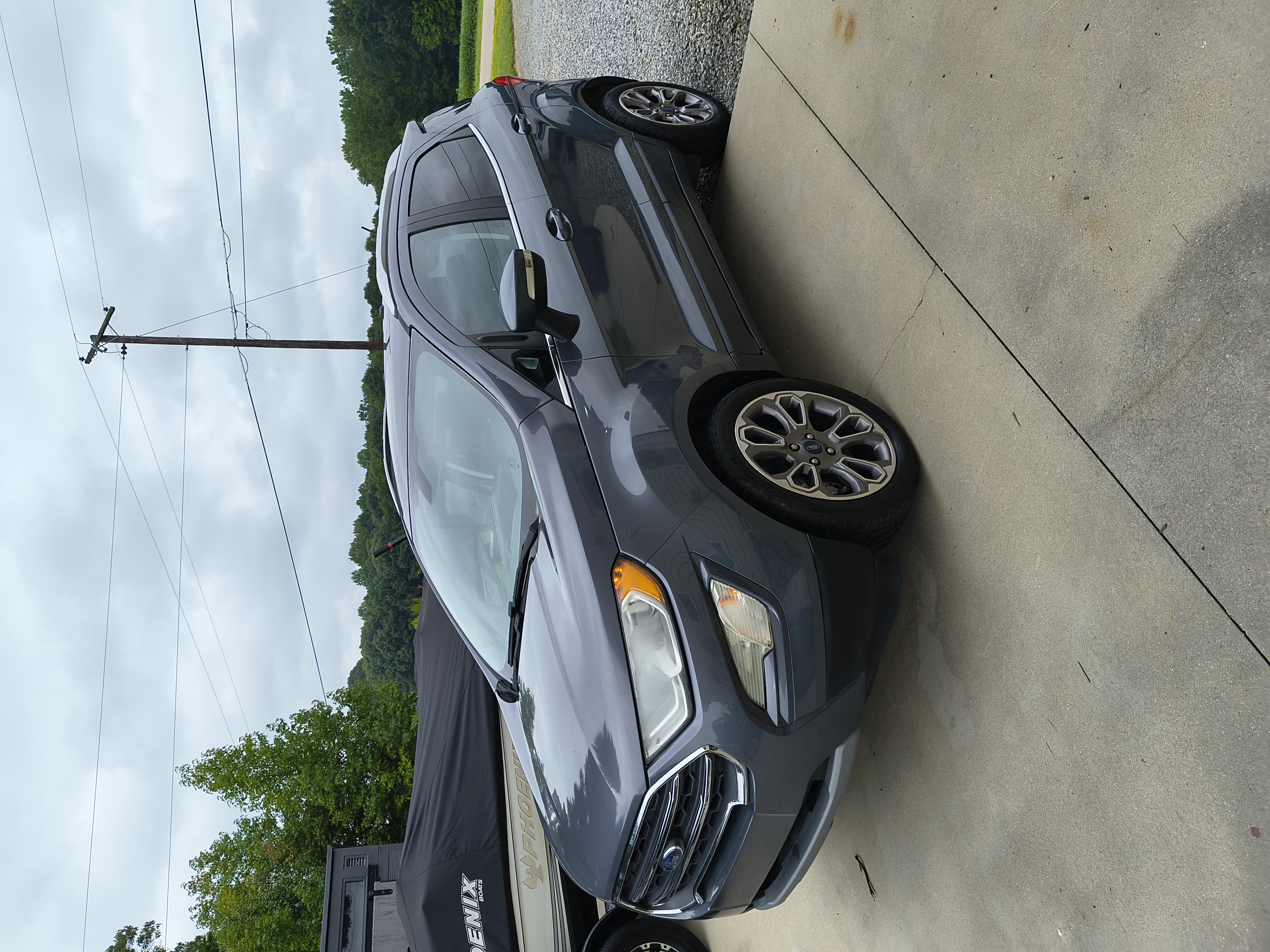 Used 2018 Ford EcoSport Titanium FWD image 1