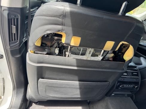 Used 2013 BMW 750i xDrive image 14