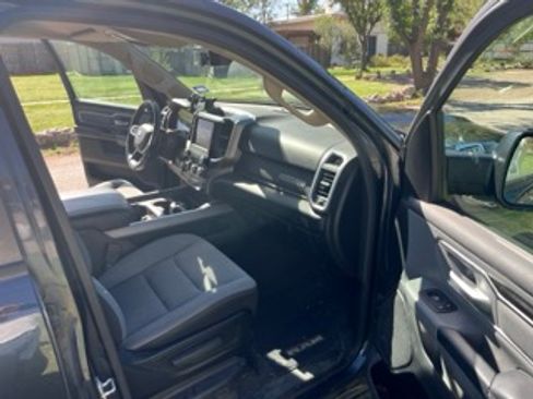 Used 2019 RAM 1500 Big Horn RWD image 10