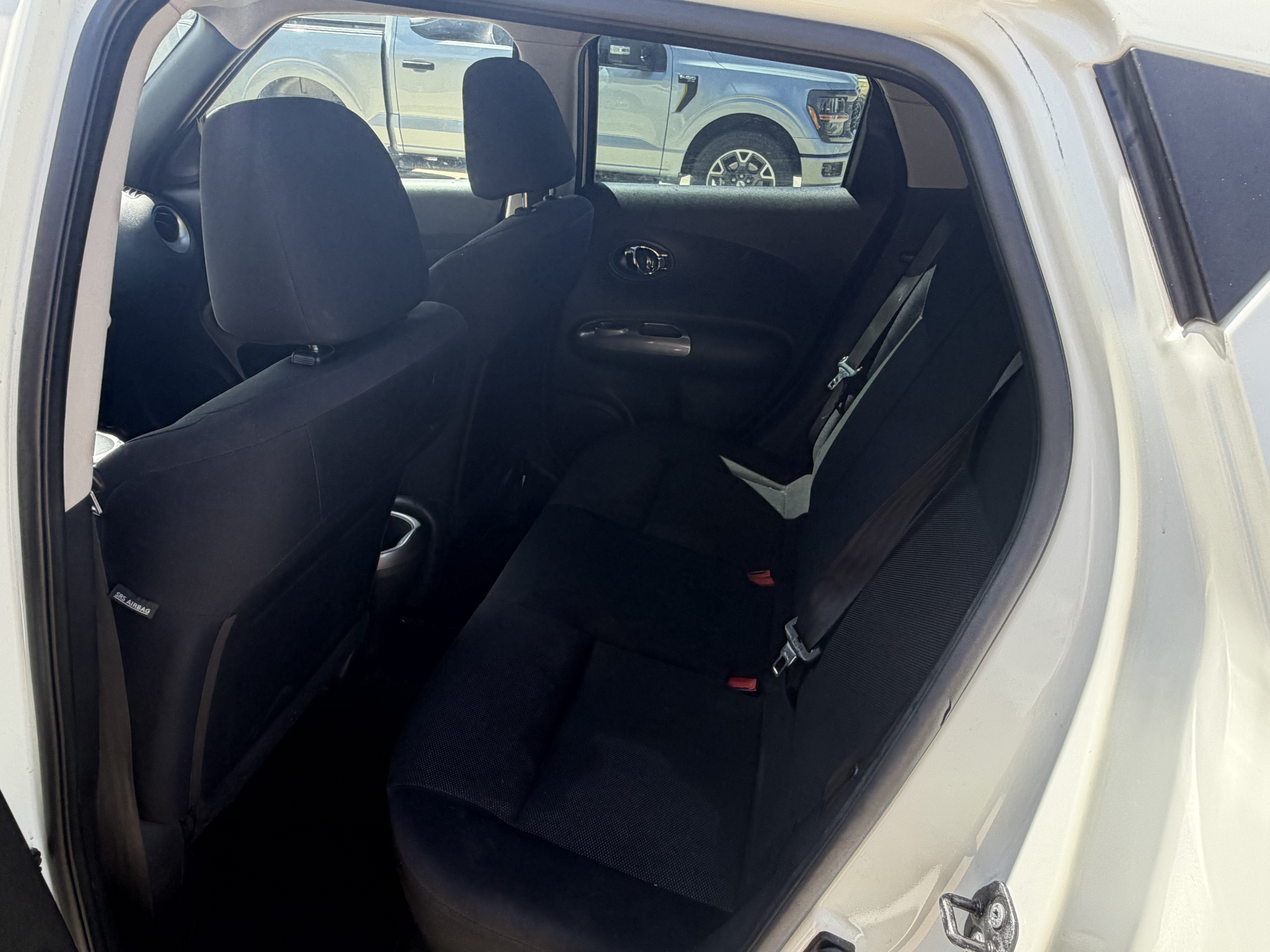 Used 2012 Nissan Juke S FWD image 15