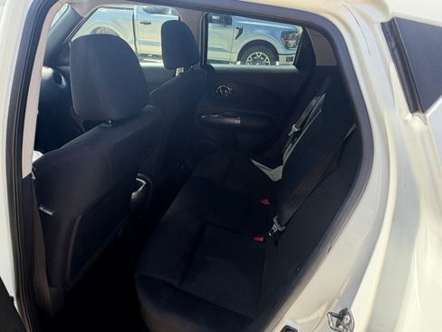 Used 2012 Nissan Juke S FWD image 15