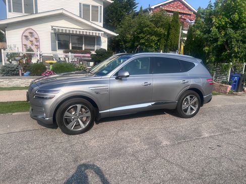 Used 2021 Genesis GV80 3.5T Advanced + AWD/4WD image 4