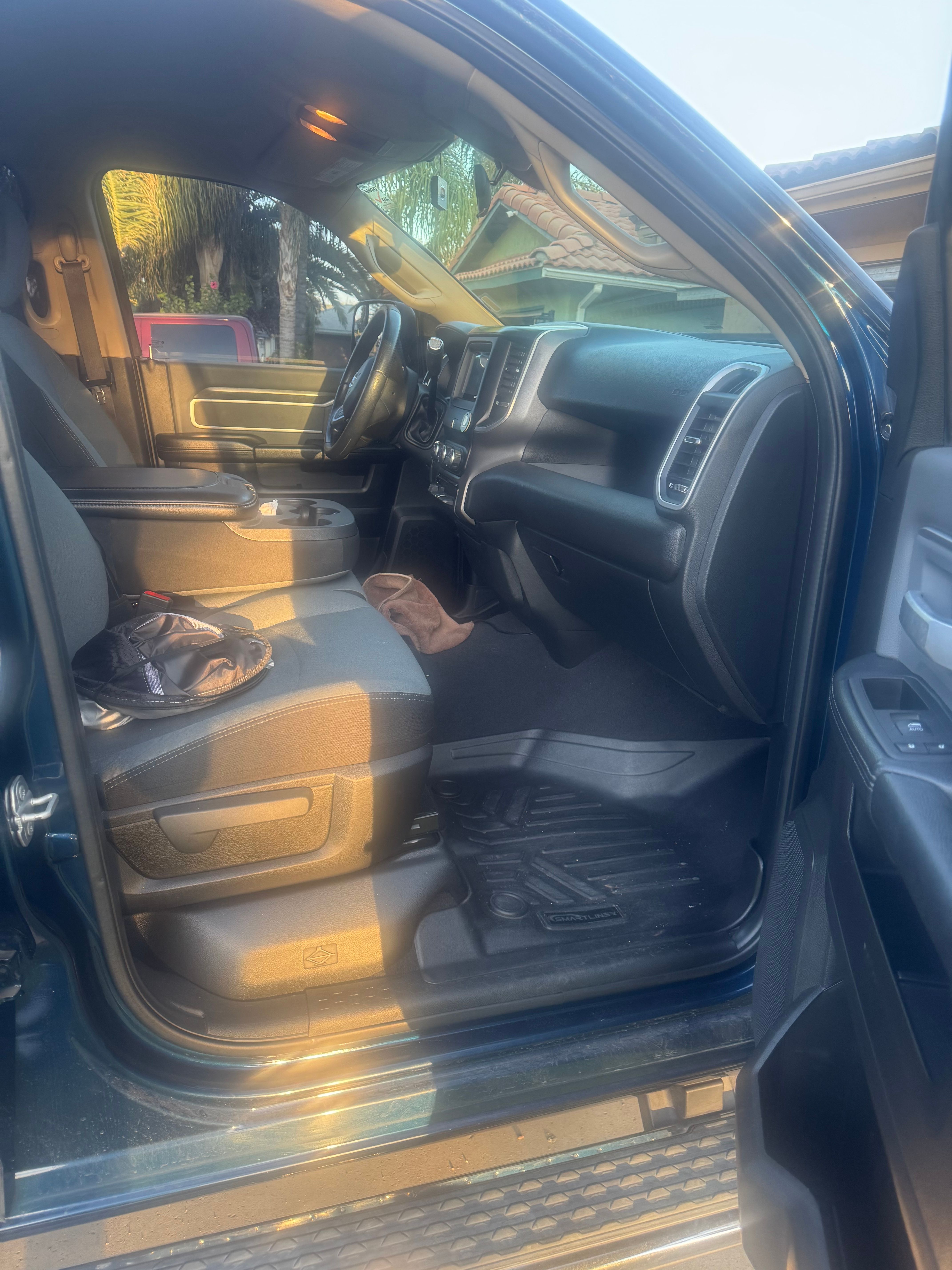 Used 2020 RAM 2500 Big Horn AWD/4WD image 6