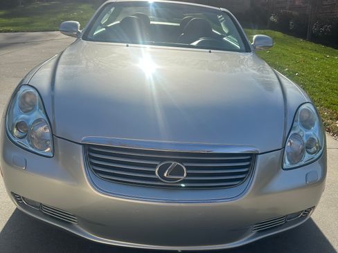 Used 2002 Lexus SC 430 Convertible image 13