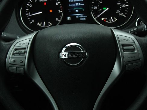 Used 2016 Nissan Rogue SV w/ SV Premium Package image 22