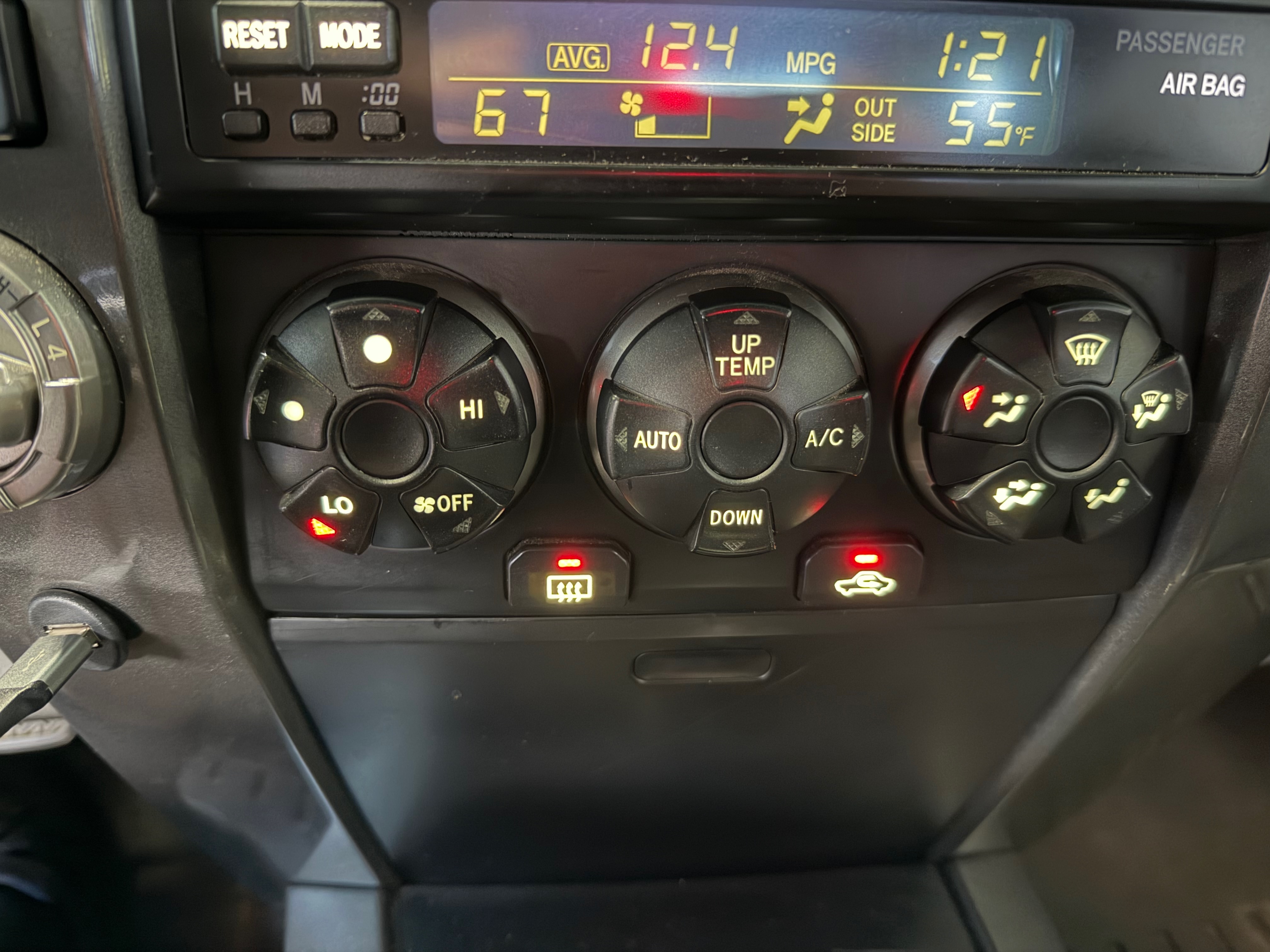 Used 2008 Toyota 4Runner Sport AWD/4WD image 12