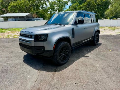 Used 2023 Land Rover Defender 110 X-Dynamic SE AWD/4WD image 1
