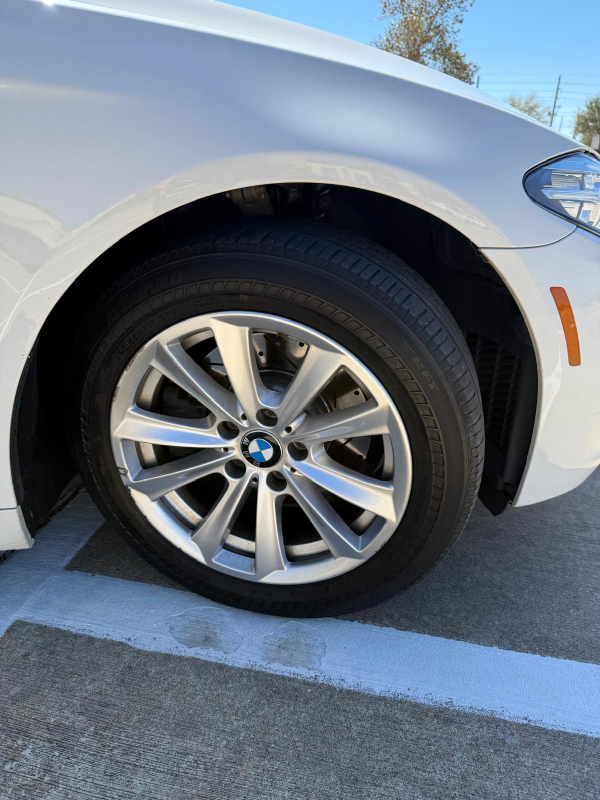 Used 2016 BMW 528i xDrive Sedan AWD/4WD image 28