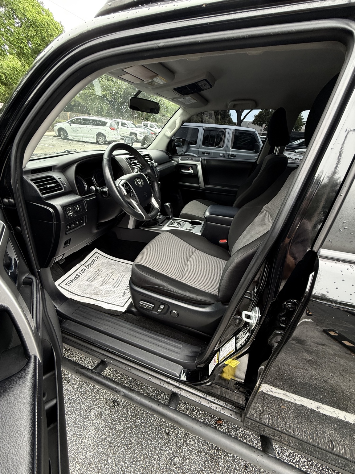 Used 2019 Toyota 4Runner SR5 AWD/4WD image 11