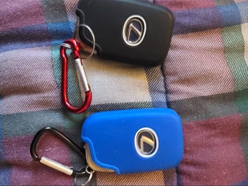 Used 2014 Lexus CT 200h image 8