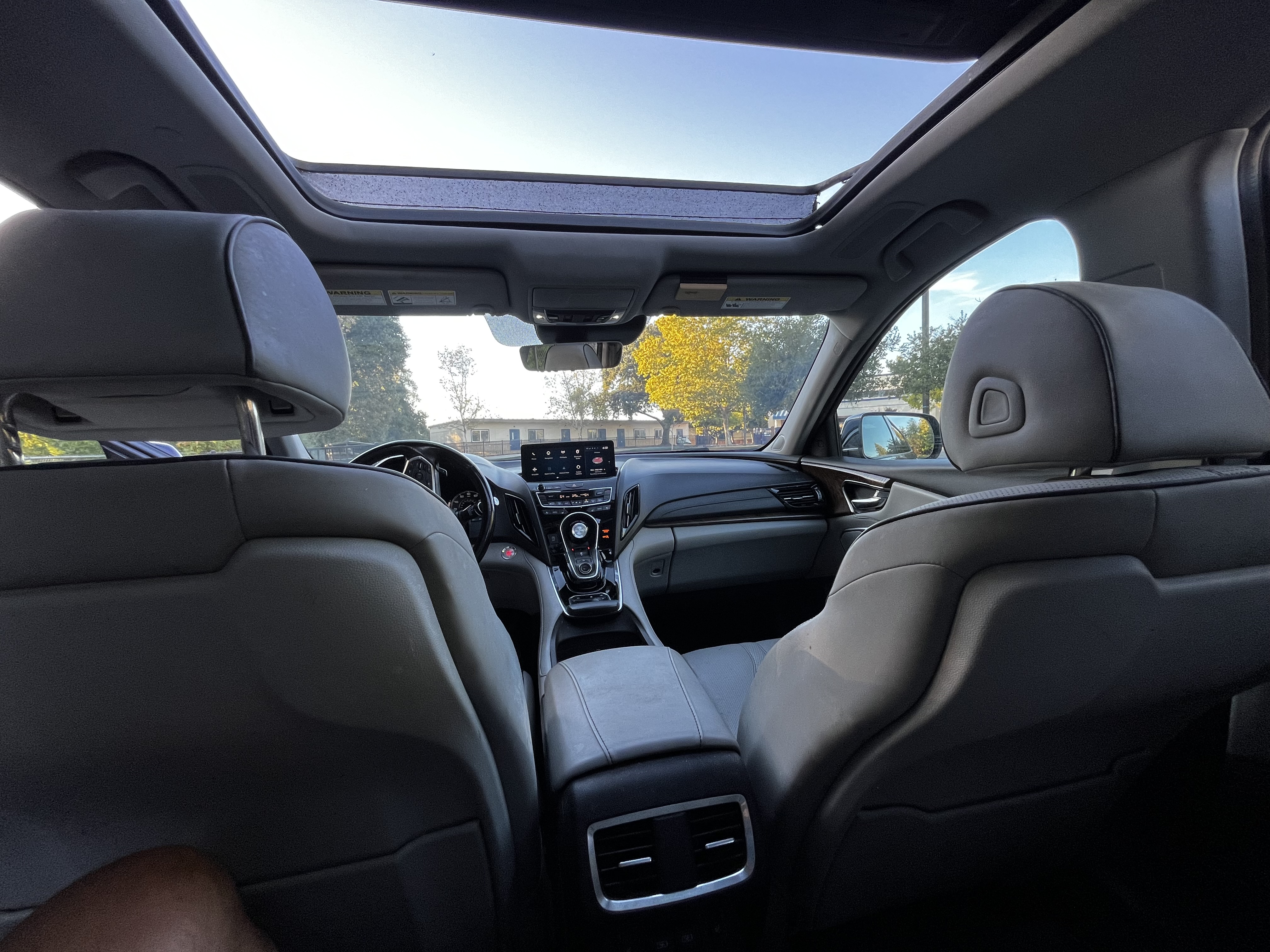 Used 2019 Acura RDX w/ Advance Package FWD image 11