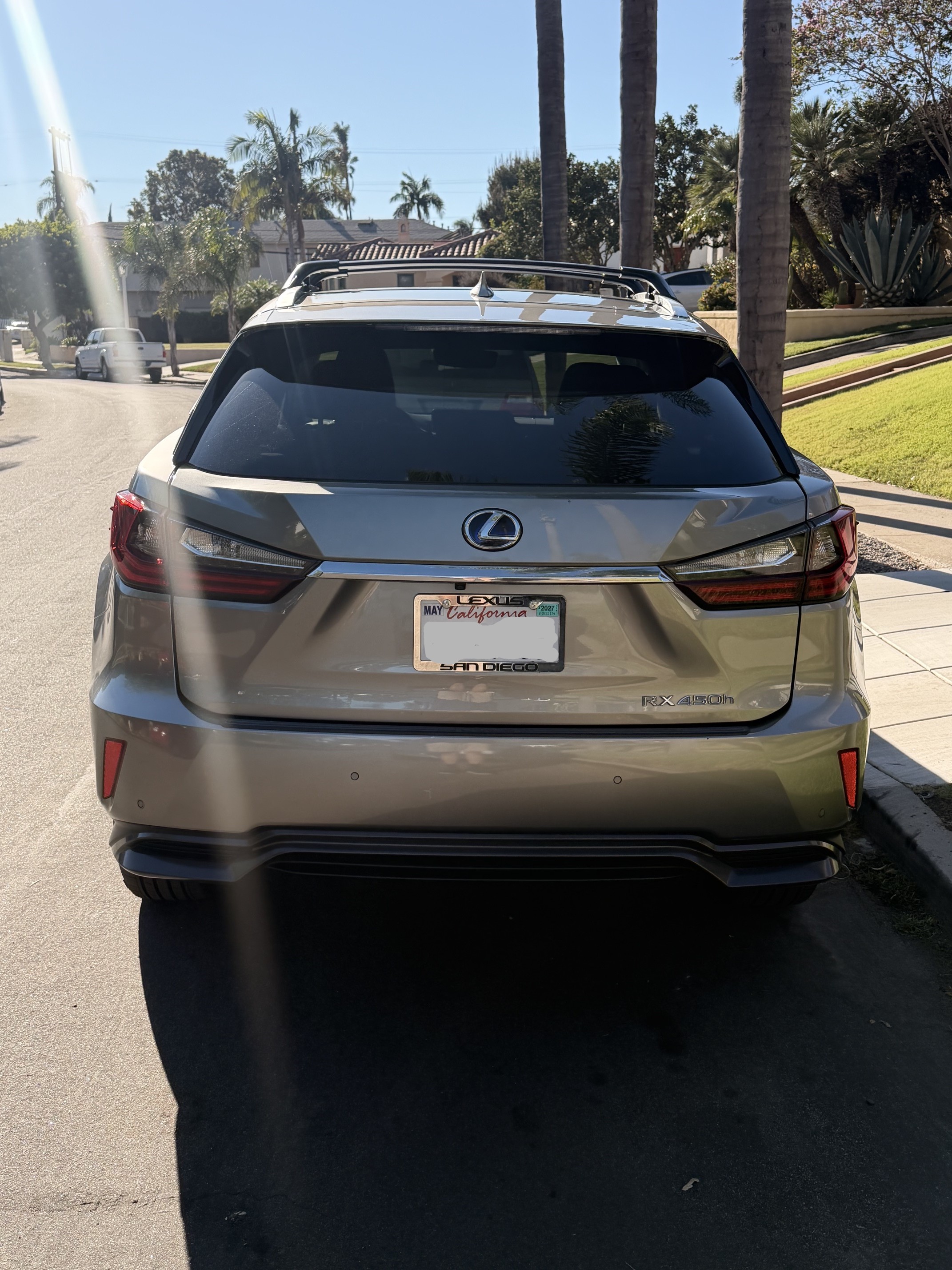 Used 2019 Lexus RX 450h AWD w/ Navigation Package image 9