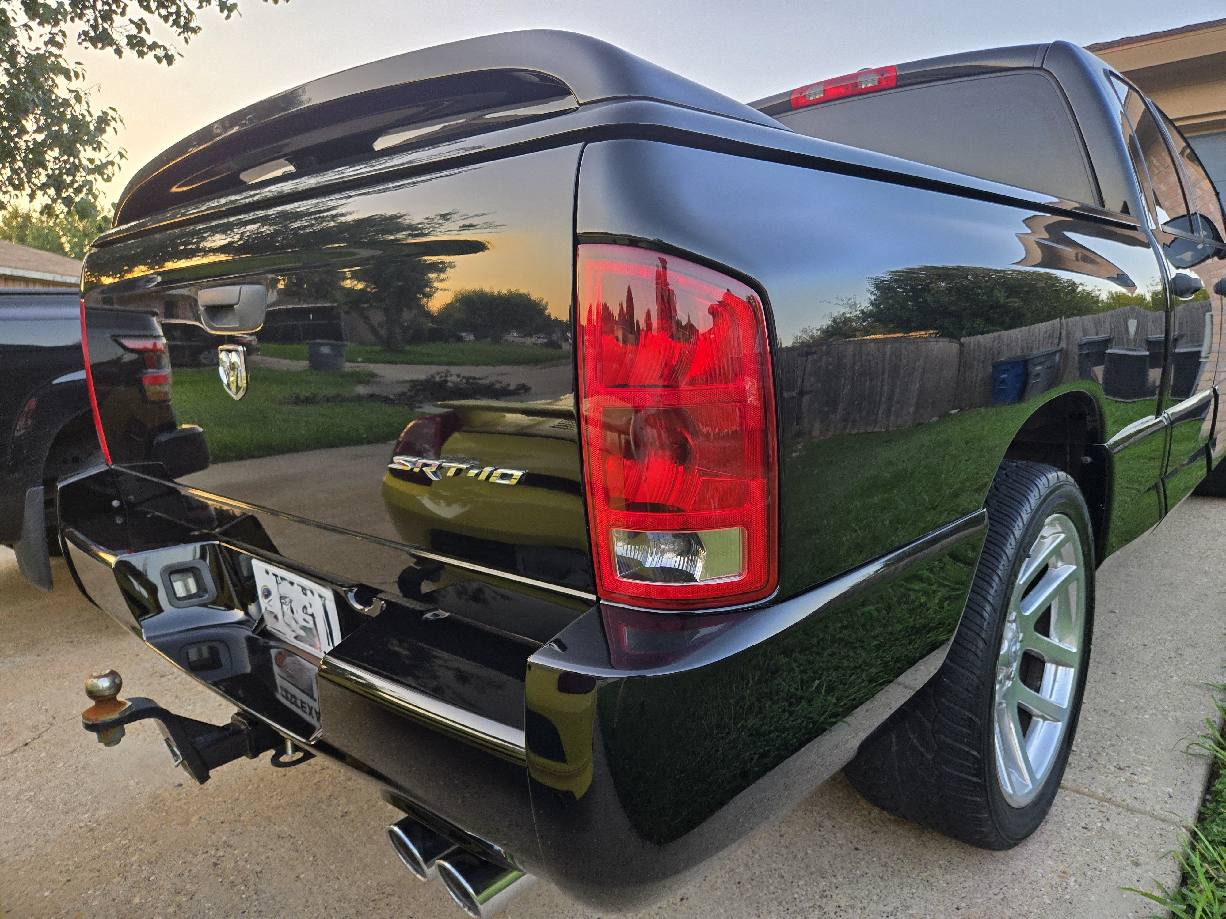 Used 2005 Dodge Ram 1500 Truck 2WD Quad Cab image 9
