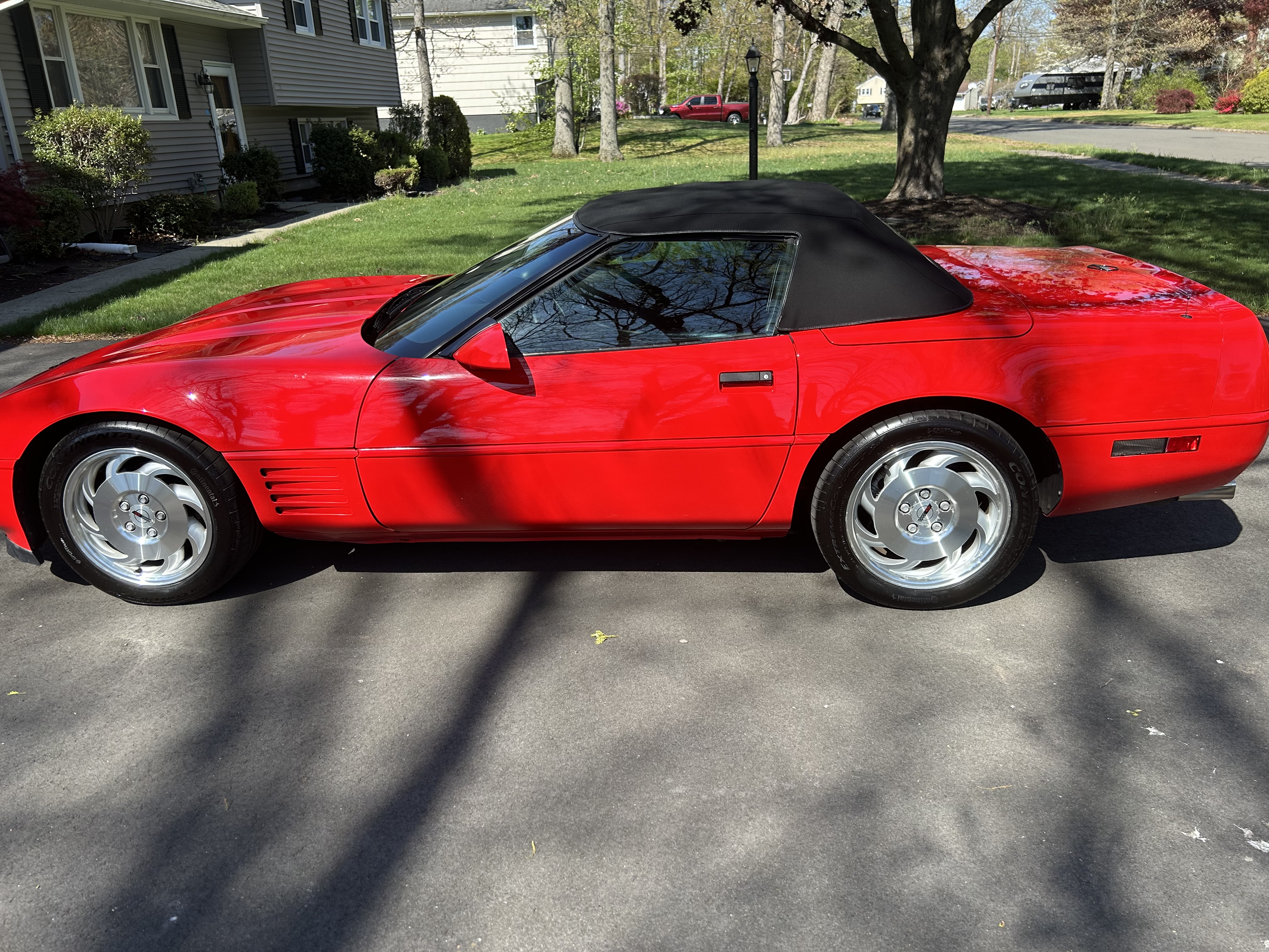 Used 1994 Chevrolet Corvette Convertible RWD image 11