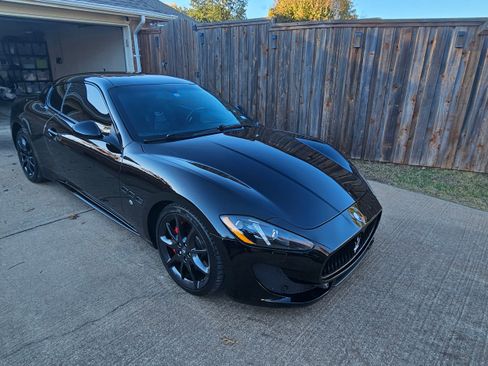 Used 2013 Maserati GranTurismo MC image 4