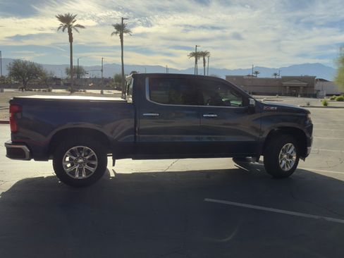 Used 2020 Chevrolet Silverado 1500 LTZ w/ LTZ Plus Package image 6