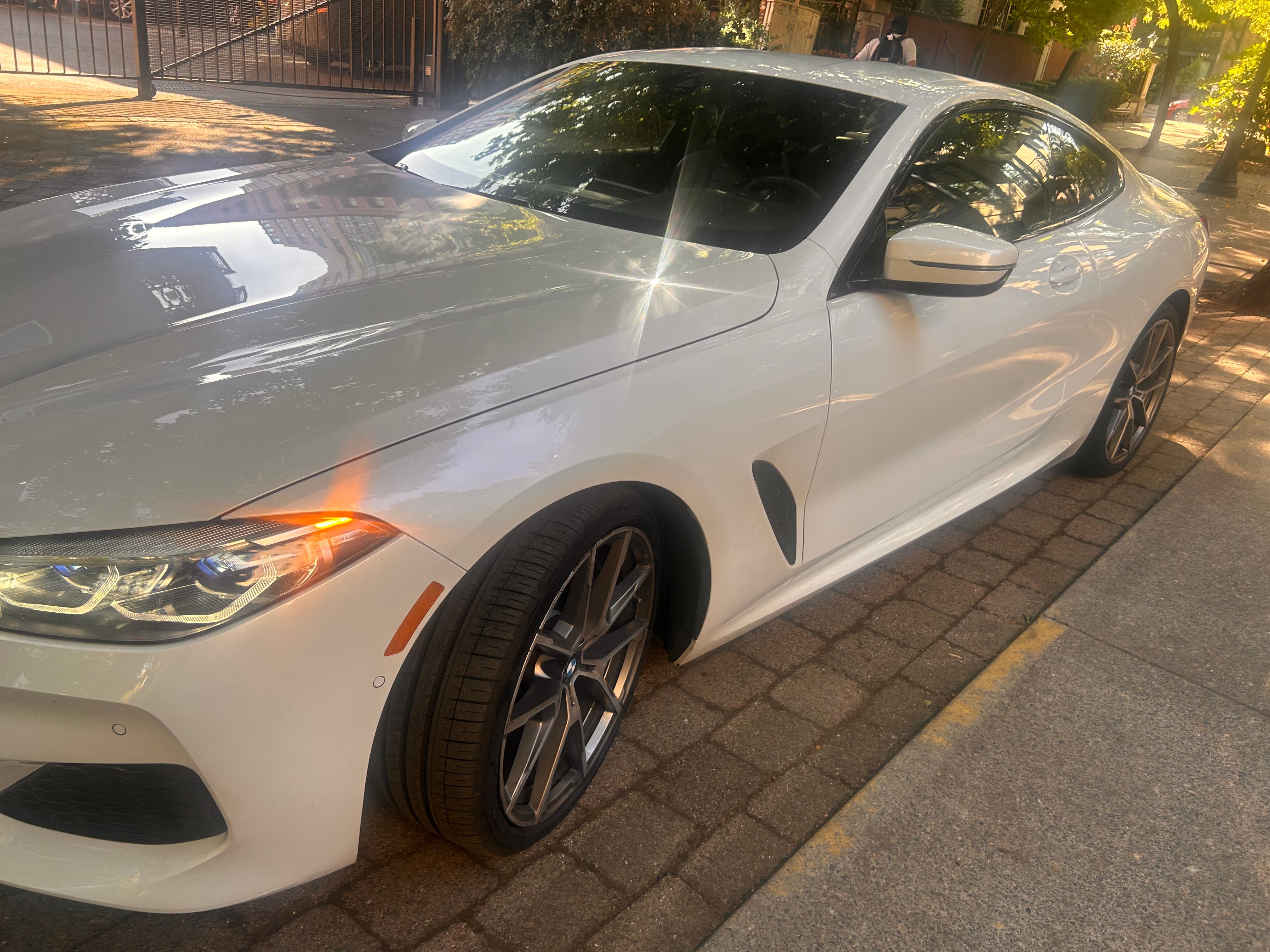 Used 2019 BMW M850i xDrive Coupe w/ Driving Assistance Package AWD/4WD image 2