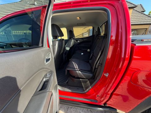 Used 2017 Chevrolet Colorado ZR2 AWD/4WD image 6