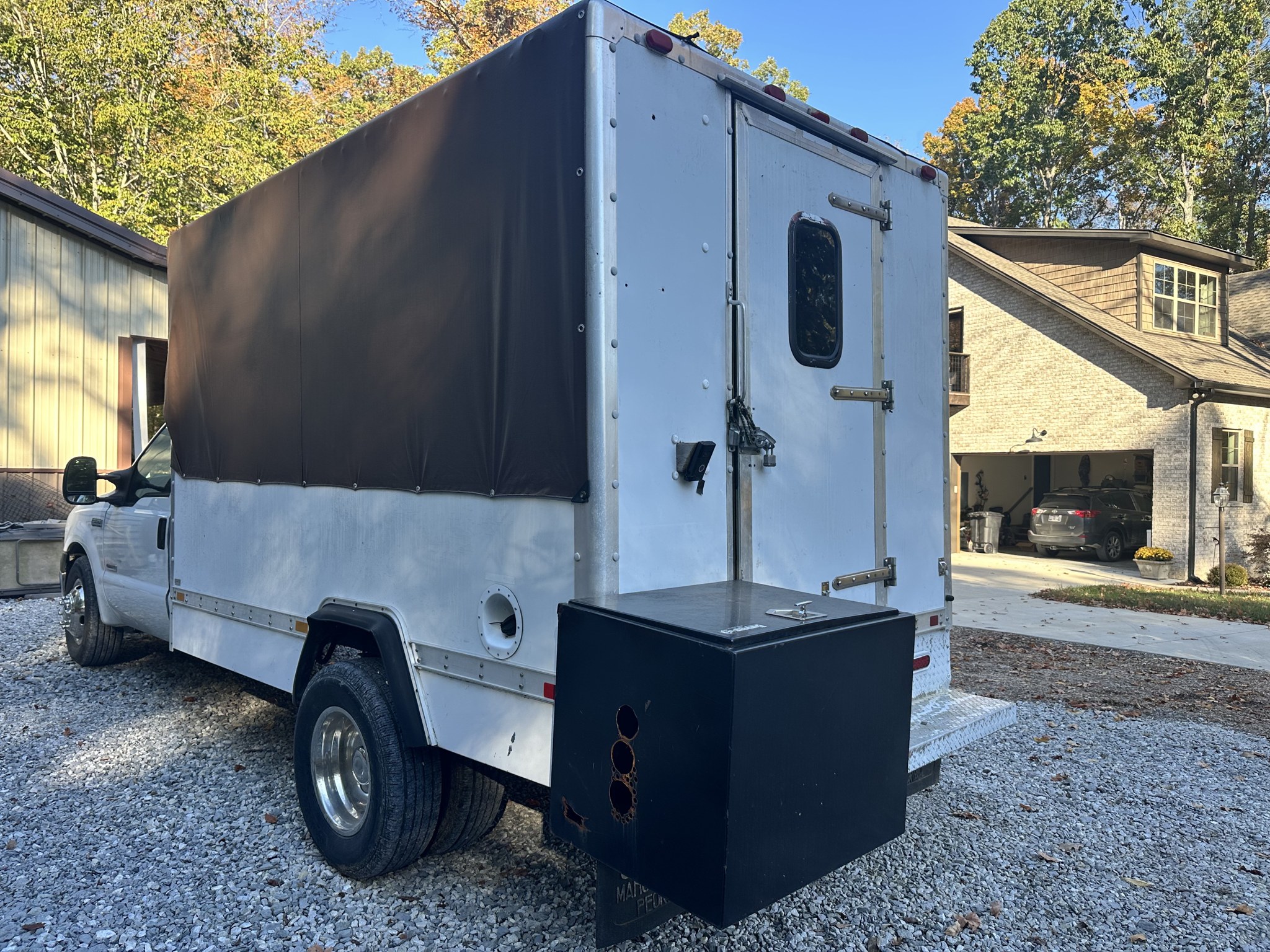 Used 2006 Ford F350 2WD Regular Cab DRW Super Duty image 19