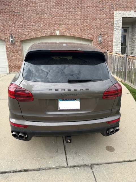 Used 2016 Porsche Cayenne S AWD/4WD image 11