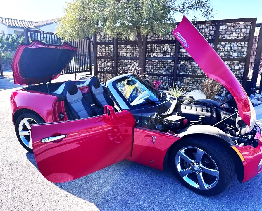 Used 2008 Pontiac Solstice Convertible RWD image 14