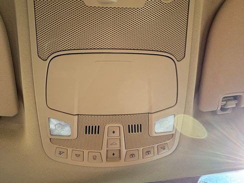 Used 2019 Ford F350 Lariat w/ Chrome Package image 24