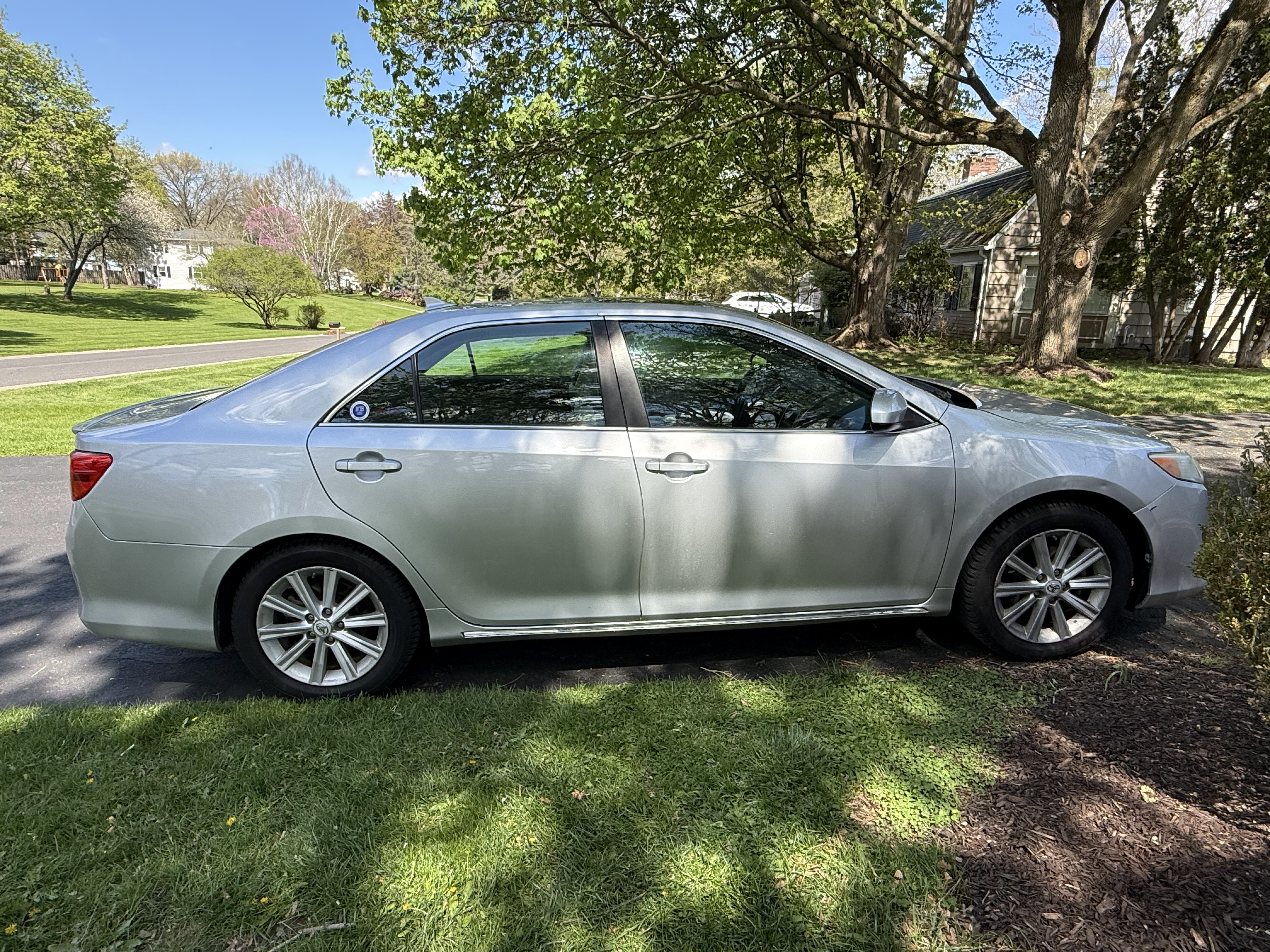 Used 2012 Toyota Camry XLE FWD image 10