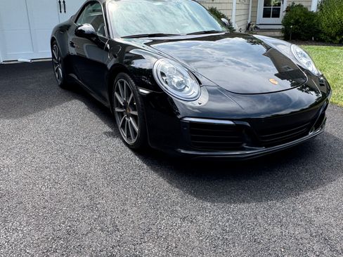 Used 2017 Porsche 911 Carrera image 1