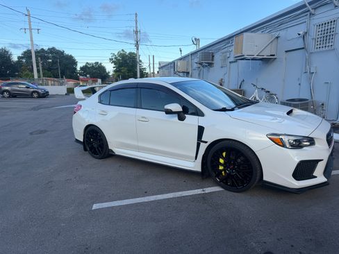 Used 2018 Subaru WRX STI AWD/4WD image 12